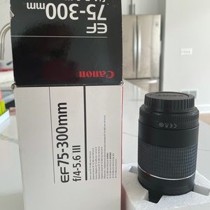 Canon Lens EF 75-300mm f/4-5.6 lll